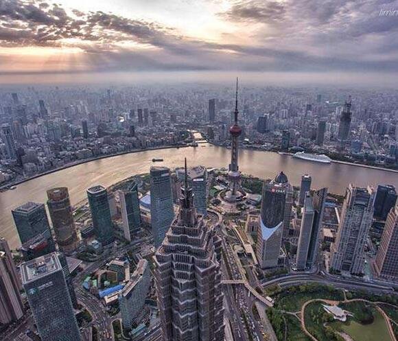上海市注册公司买房风险_迁到外省_外地_跨省办公_变更法人_起名
